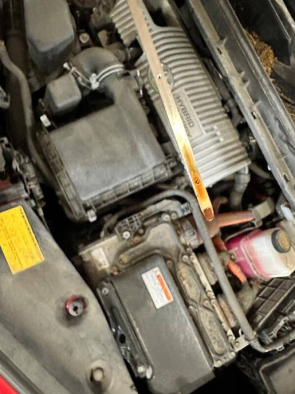 2014 Toyota Prius v Three