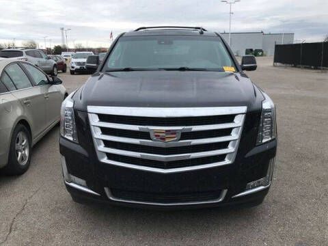 2017 Cadillac Escalade Luxury