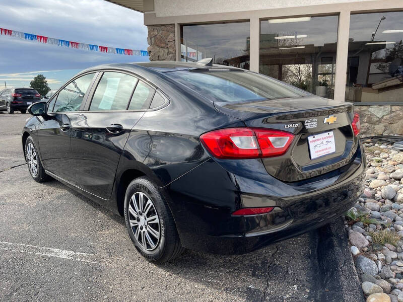 2018 Chevrolet Cruze LS Auto