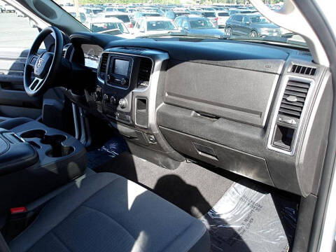 2024 RAM 1500 Classic