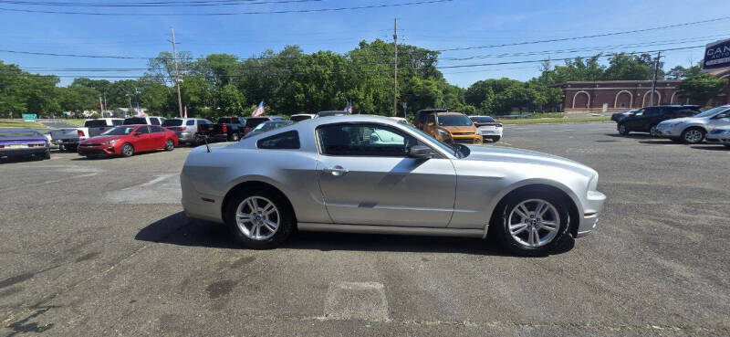 2014 Ford Mustang V6