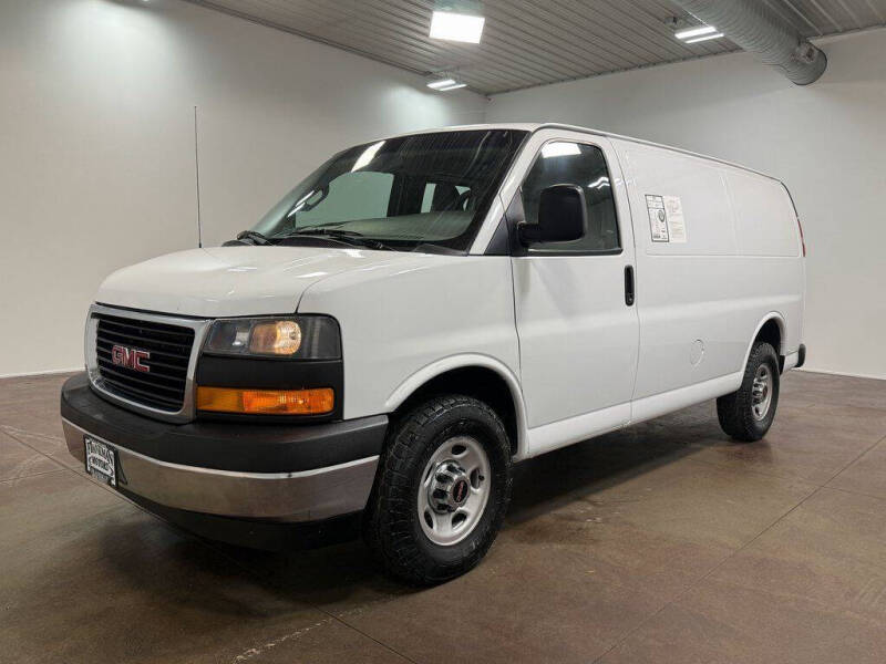 2017 GMC Savana 2500