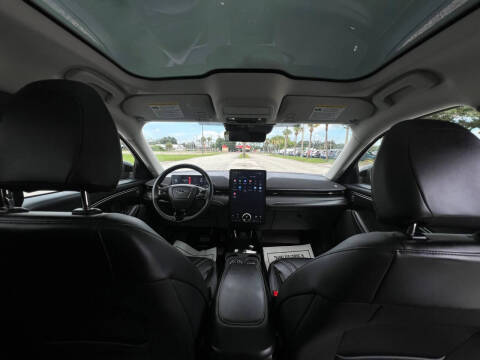 2022 Ford Mustang Mach-E Premium