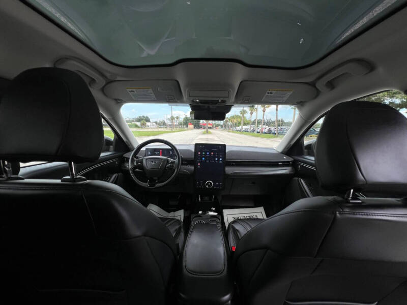 2022 Ford Mustang Mach-E Premium