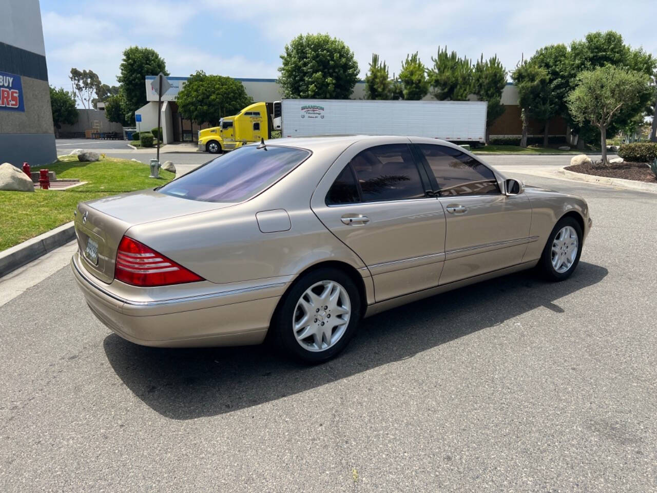 2006 Mercedes-Benz S-Class for sale at ZRV AUTO INC in Brea, CA