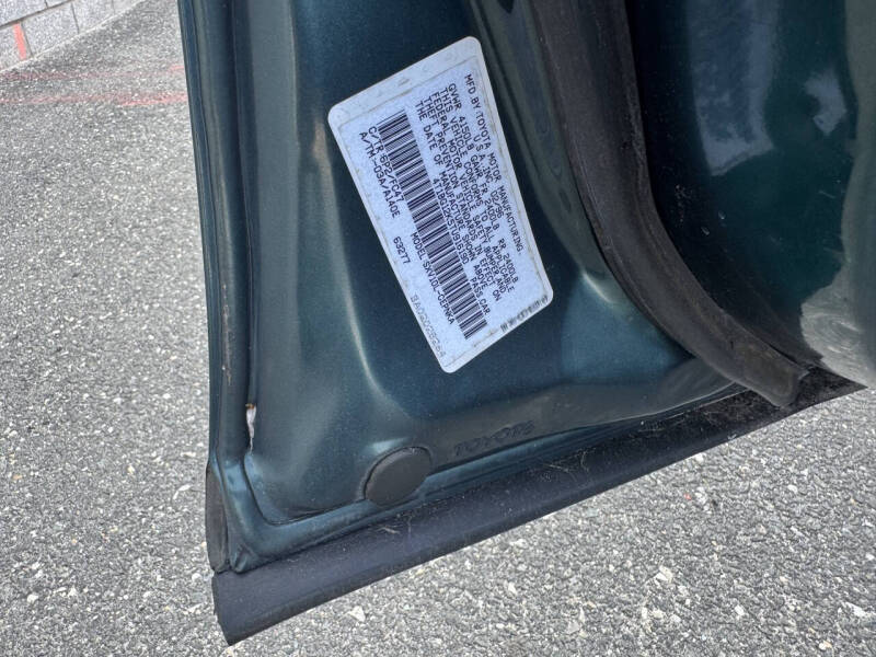 1996 Toyota Camry LE