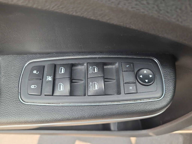 2020 Chrysler 300 Limited