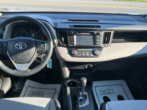2017 Toyota RAV4 XLE