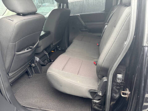 2010 Nissan Titan XE