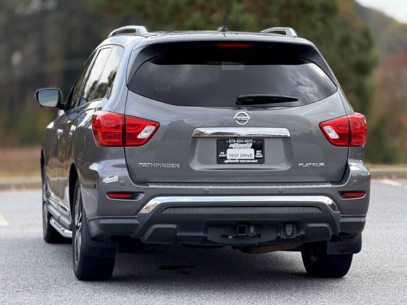 2018 Nissan Pathfinder Platinum