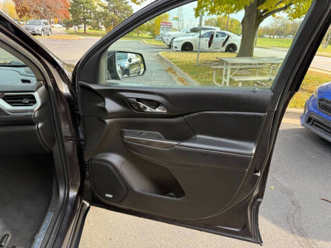 2017 GMC Acadia SLT-2