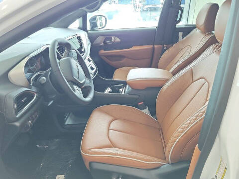 2026 Chrysler Pacifica Pinnacle