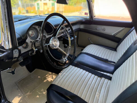 1957 Ford Thunderbird