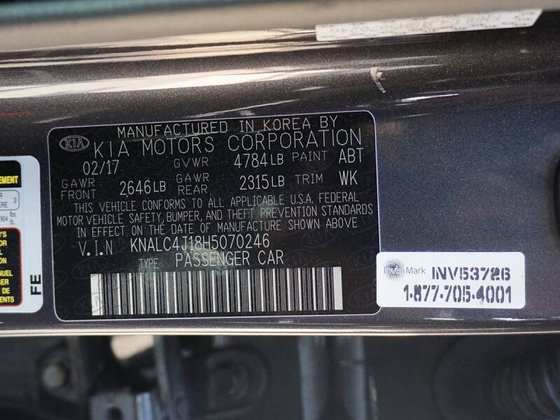 2017 Kia Cadenza Limited