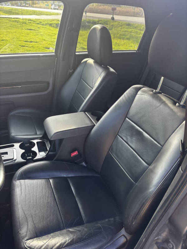 2011 Ford Escape Limited