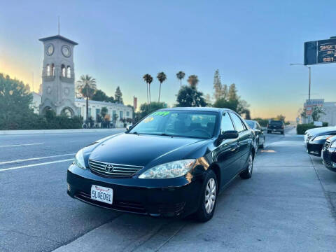 2005 Toyota Camry for sale at SINGH MOTORS in Bakersfield CA