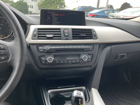 2015 BMW 3 Series 320i xDrive