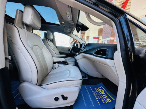 2017 Chrysler Pacifica Limited