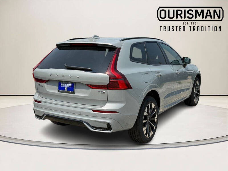 2026 Volvo XC60 T8 Plus