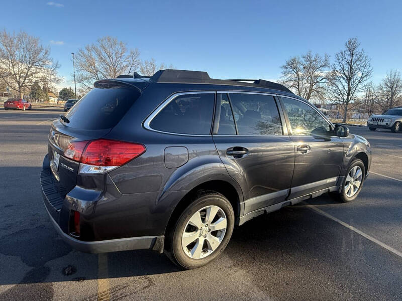 2011 Subaru Outback 2.5i Limited