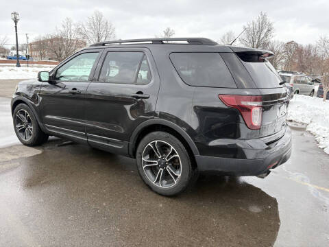 2015 Ford Explorer Sport