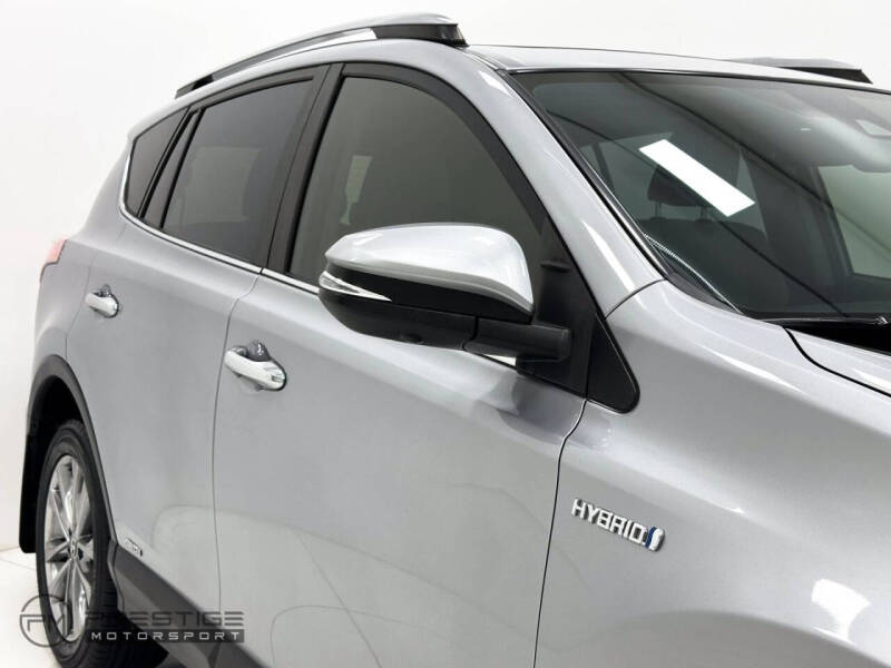 2017 Toyota RAV4 Hybrid Limited