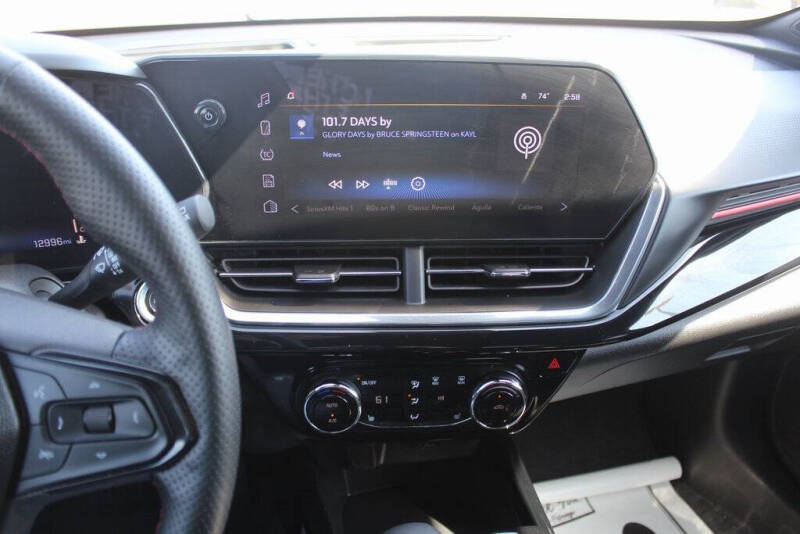 2024 Chevrolet Trax RS