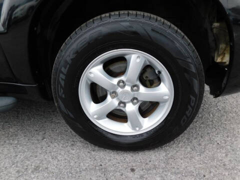 2005 Mazda Tribute s