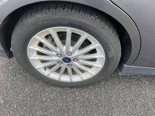 2014 Ford C-MAX Hybrid SE