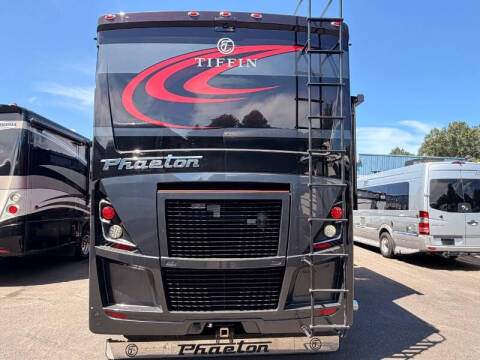2020 Freightliner XCM Chassis