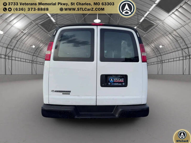 2016 Chevrolet Express 2500