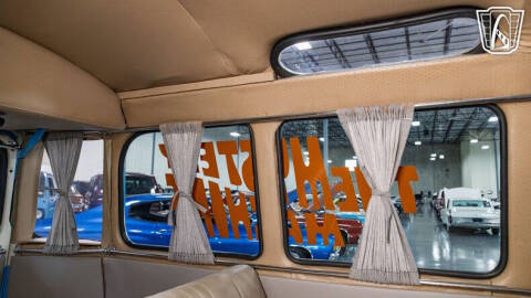 1977 Volkswagen Bus