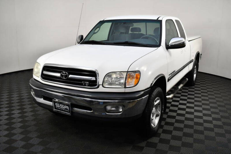 2000 Toyota Tundra SR5's photo