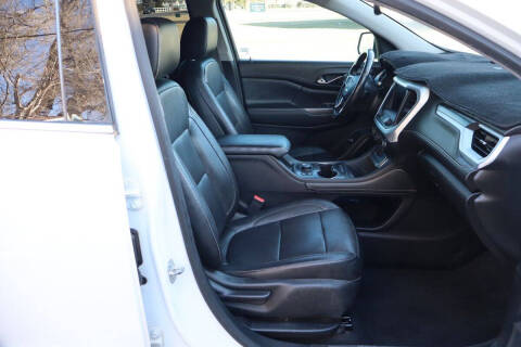 2020 GMC Acadia SLT