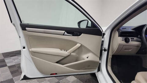 2022 Volkswagen Passat SE