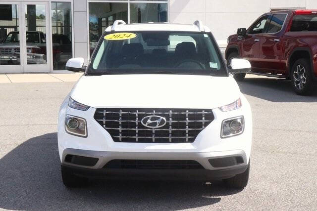 2024 Hyundai Venue SEL