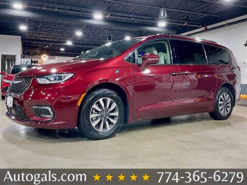 2021 Chrysler Pacifica Hybrid Touring L