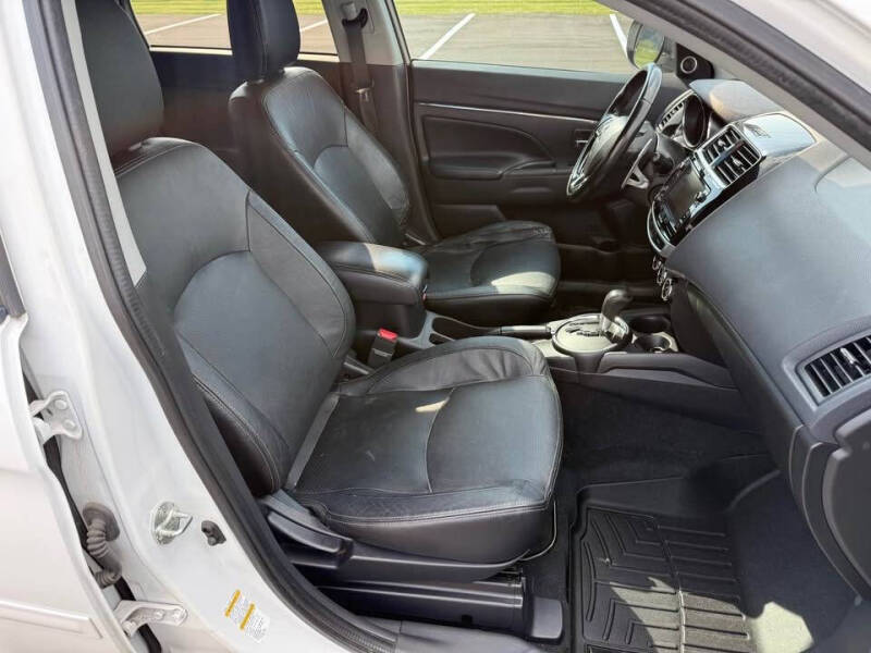 2017 Mitsubishi Outlander Sport 2.4 GT