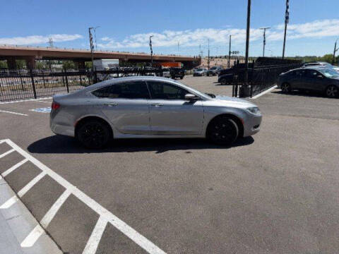 2016 Chrysler 200 Limited
