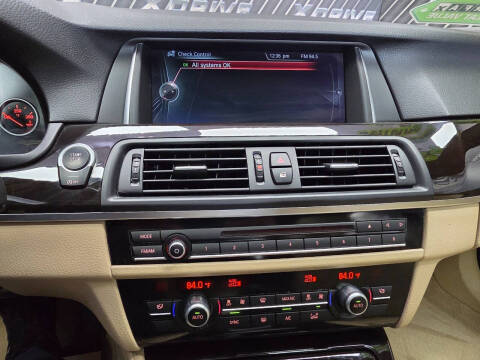 2014 BMW 5 Series 528i