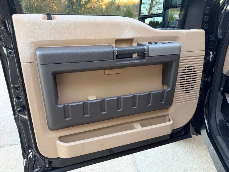 2015 Ford F-450 Super Duty Lariat