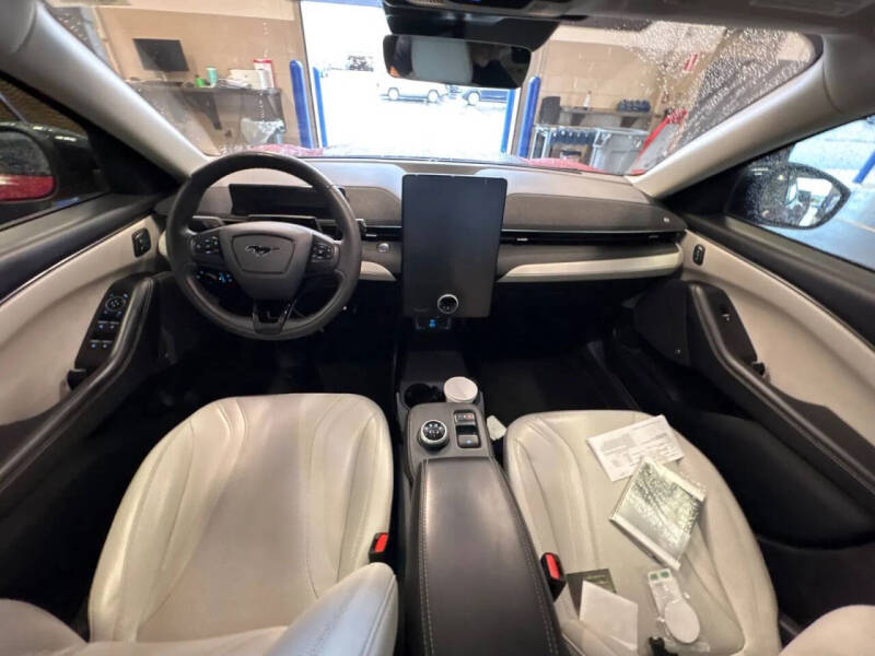 2021 Ford Mustang Mach-E Premium