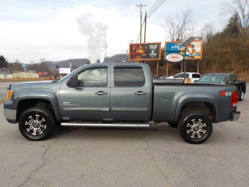 2008 GMC Sierra 2500HD SLT's photo