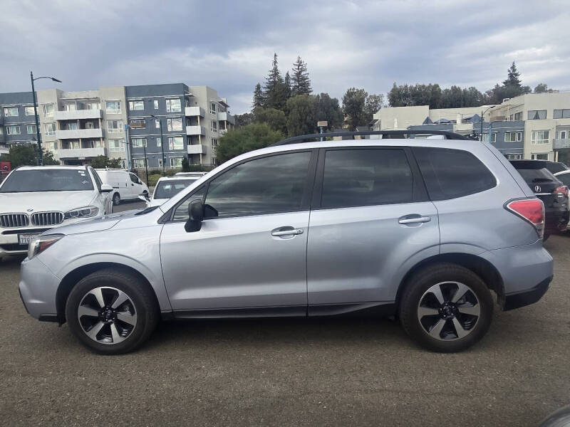 2017 Subaru Forester 2.5i