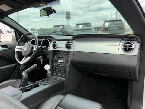 2007 Ford Mustang GT Deluxe