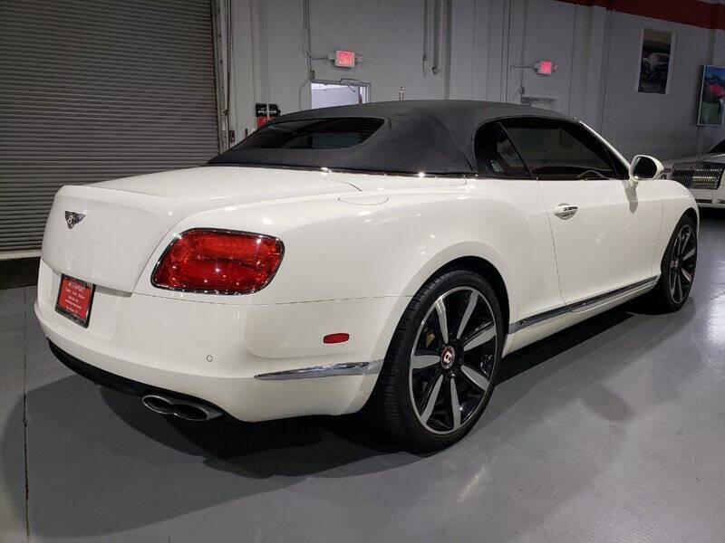 2013 Bentley Continental 23