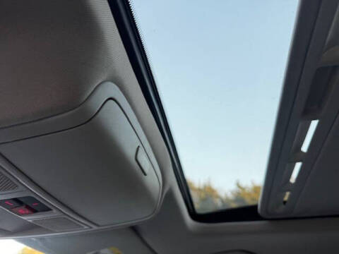 2017 Volkswagen Jetta 1.8T SEL