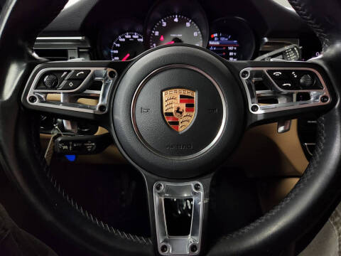 2020 Porsche Macan S