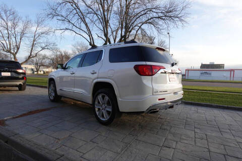 2019 GMC Acadia Denali