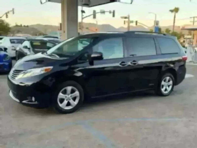 2017 Toyota Sienna